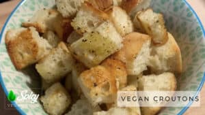homemade-vegan-croutons