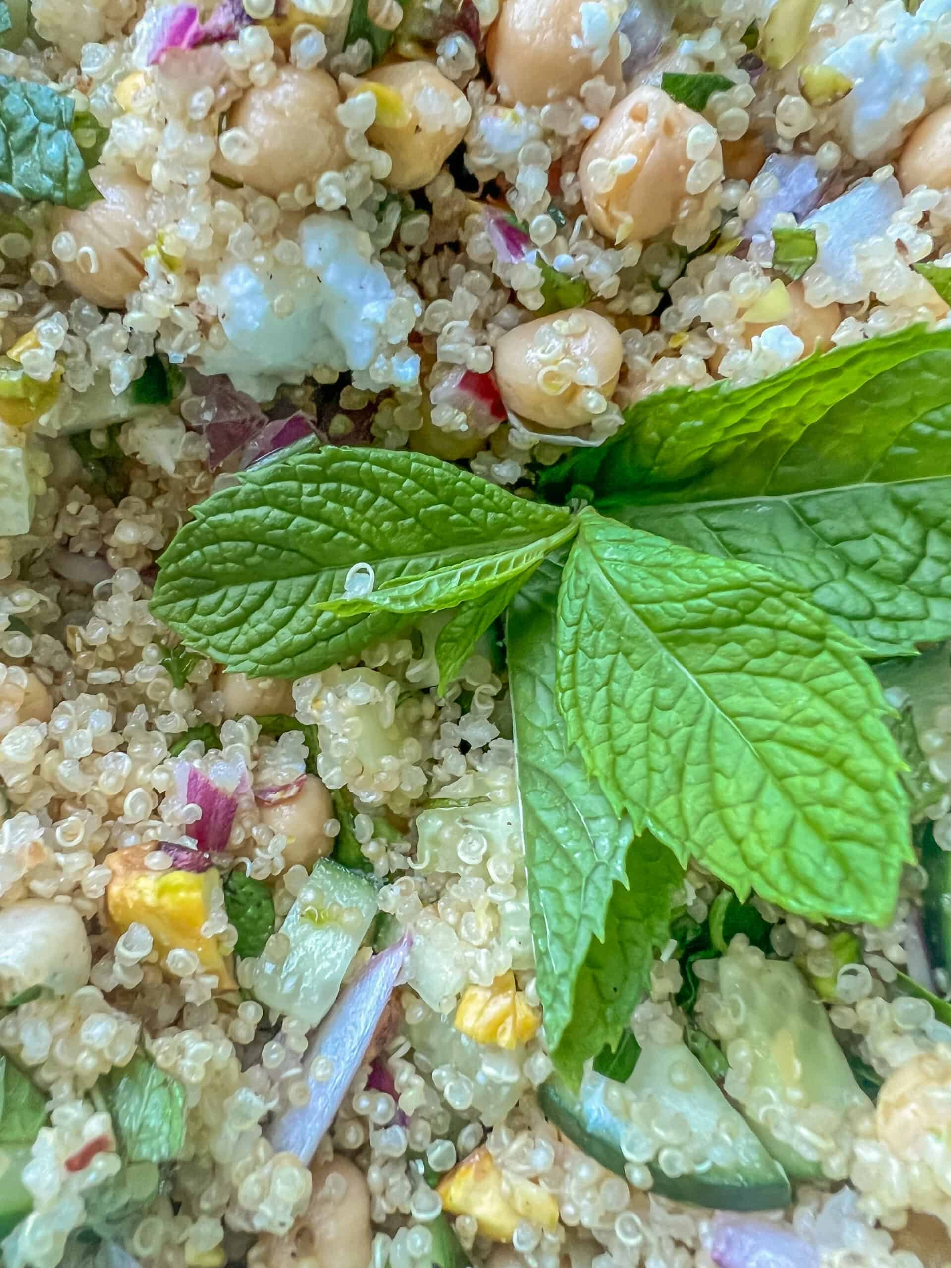 The Jennifer Aniston Chickpea Salad Essy Cooks