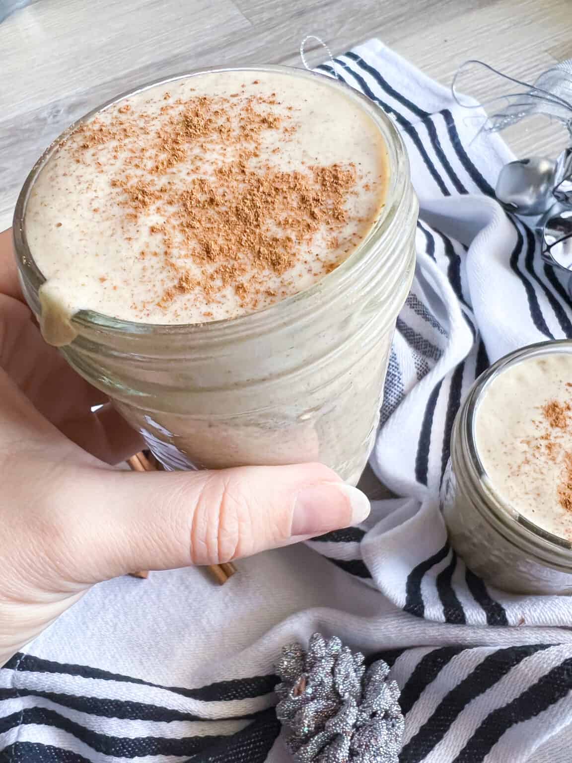 Vegan Eggnog Smoothie Super Creamy And Delicious Essy Cooks