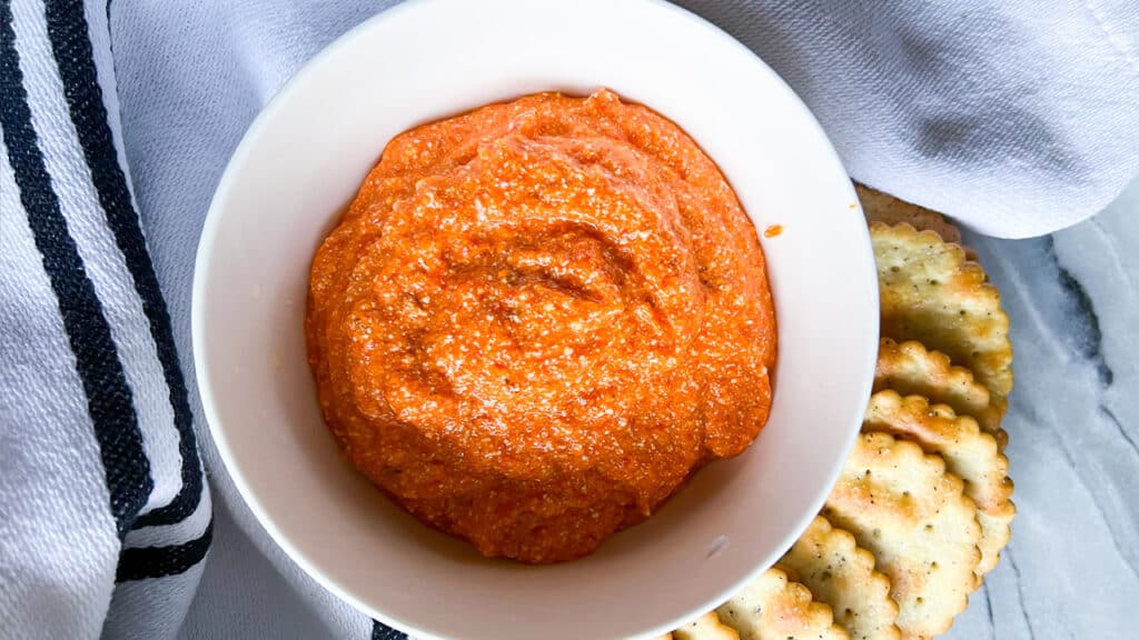 vegan-red-pepper-dip