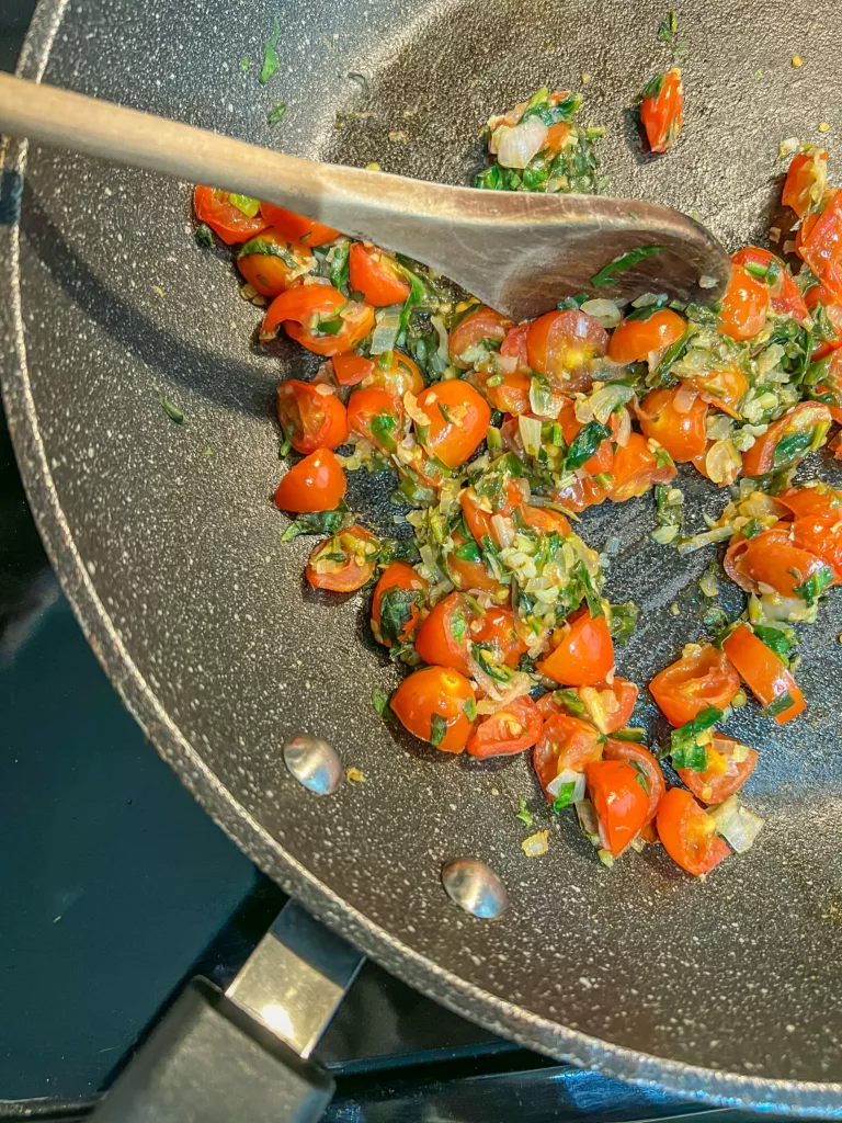 Vegan Omelette Filling in frying pan