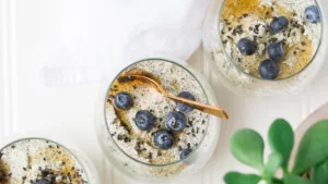 rice pudding with blue berries