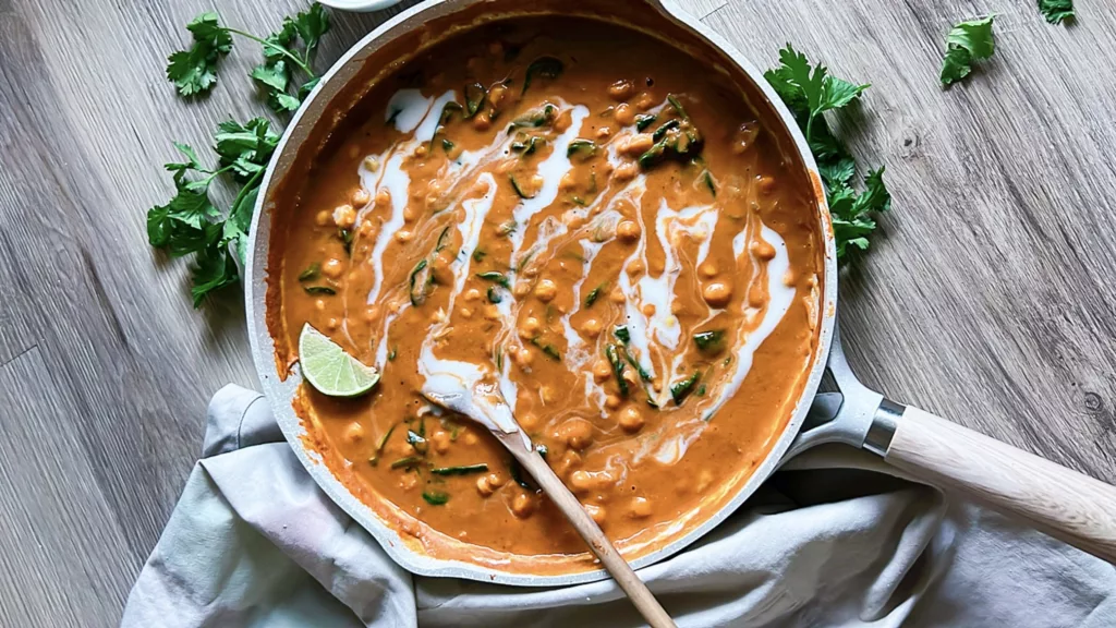 vegan chickpea curry with peanut butter