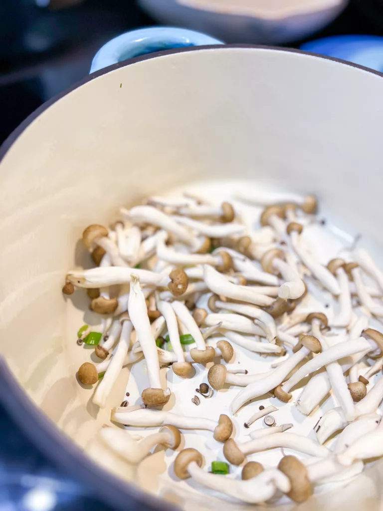 Shimeji mushrooms in dutch oven