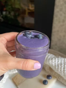 blueberry banana peanut butter smoothie