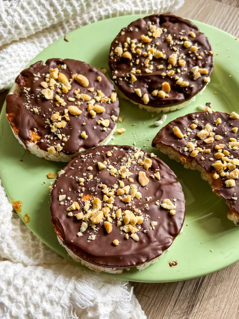 chocolate rice cakes