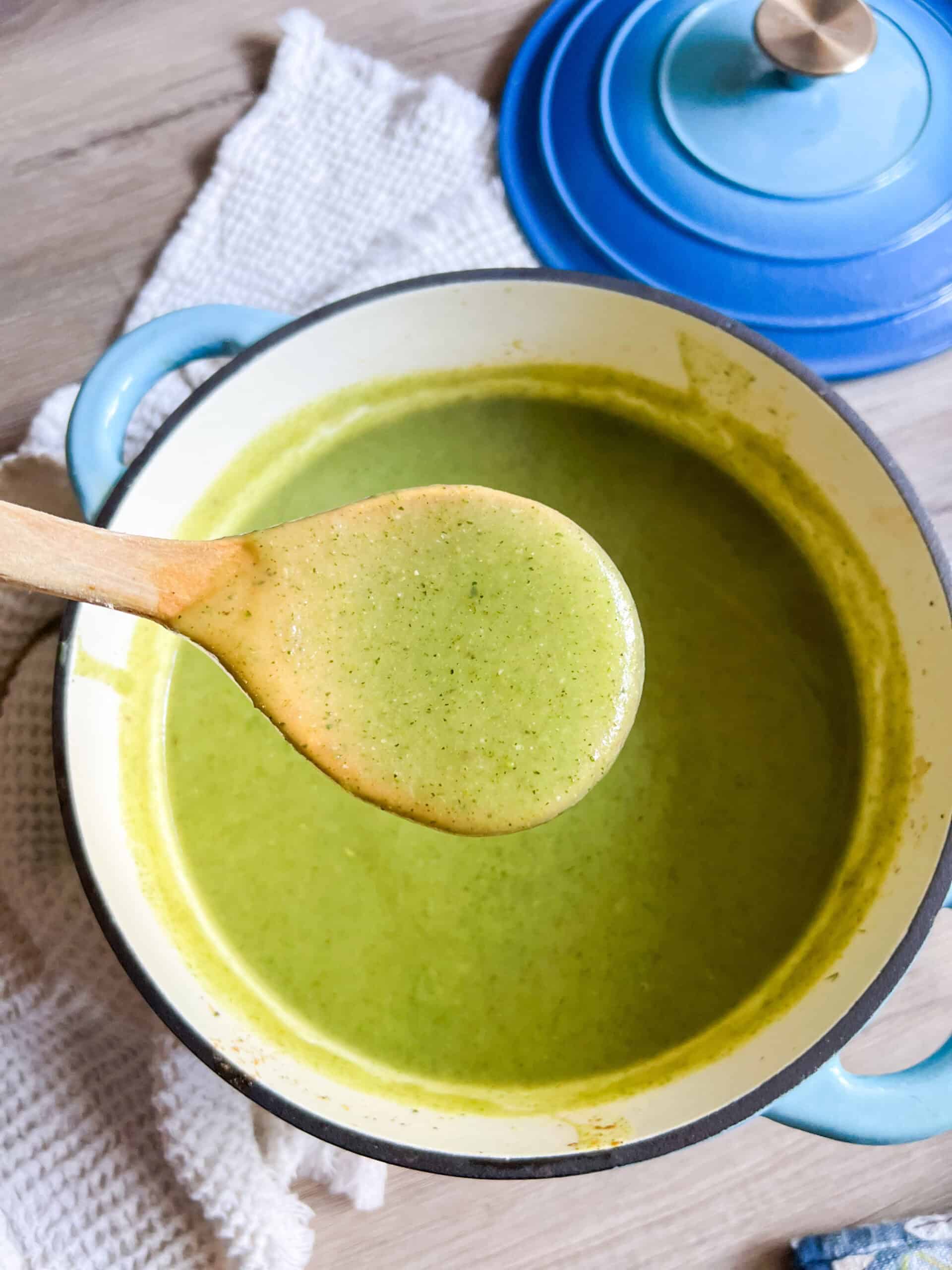Easy Zucchini Soup Recipe Vegan | Essy Cooks