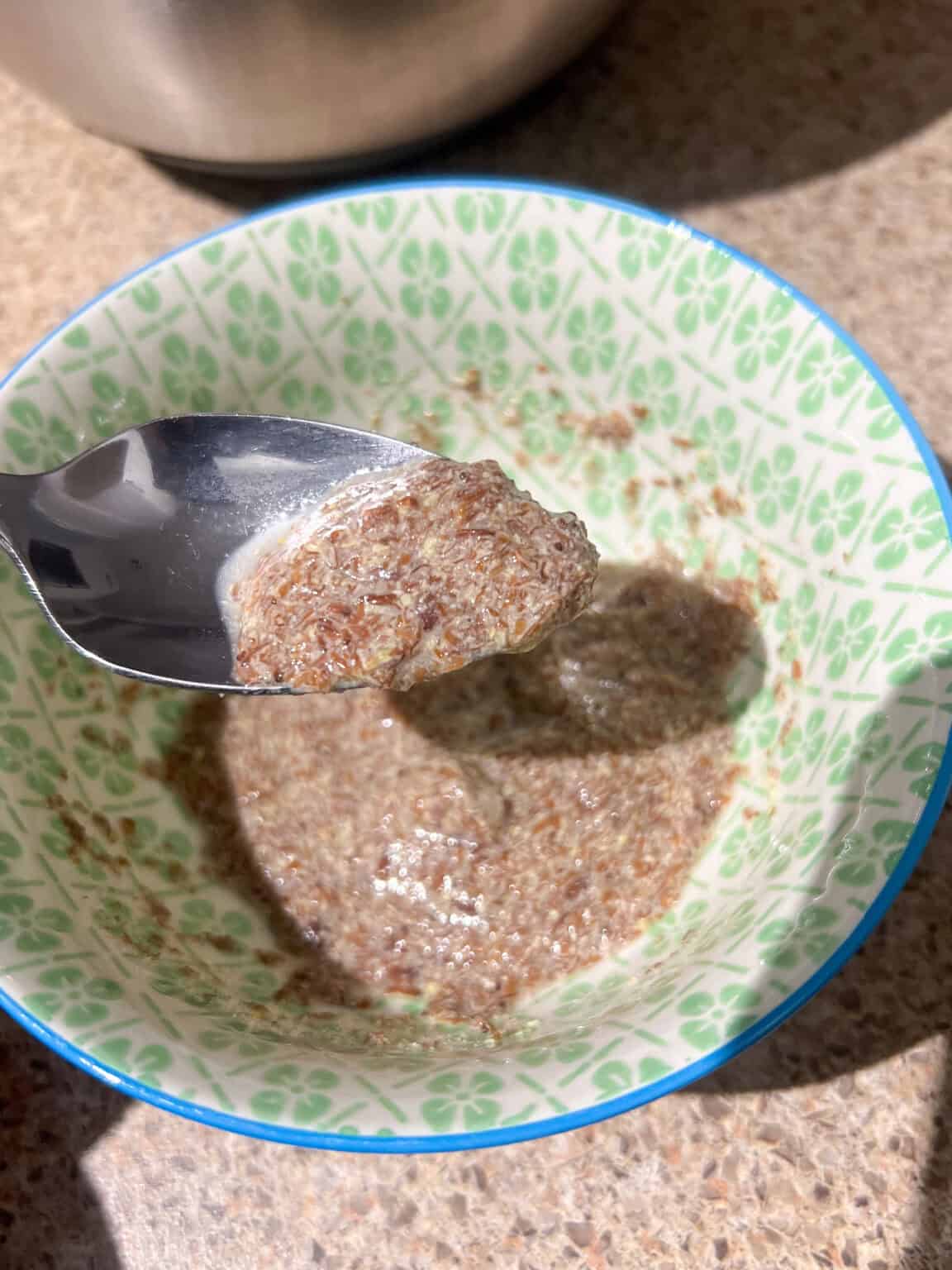 banana oatmeal muffins vegan food image