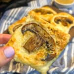 mushroom tarts with puff pastry