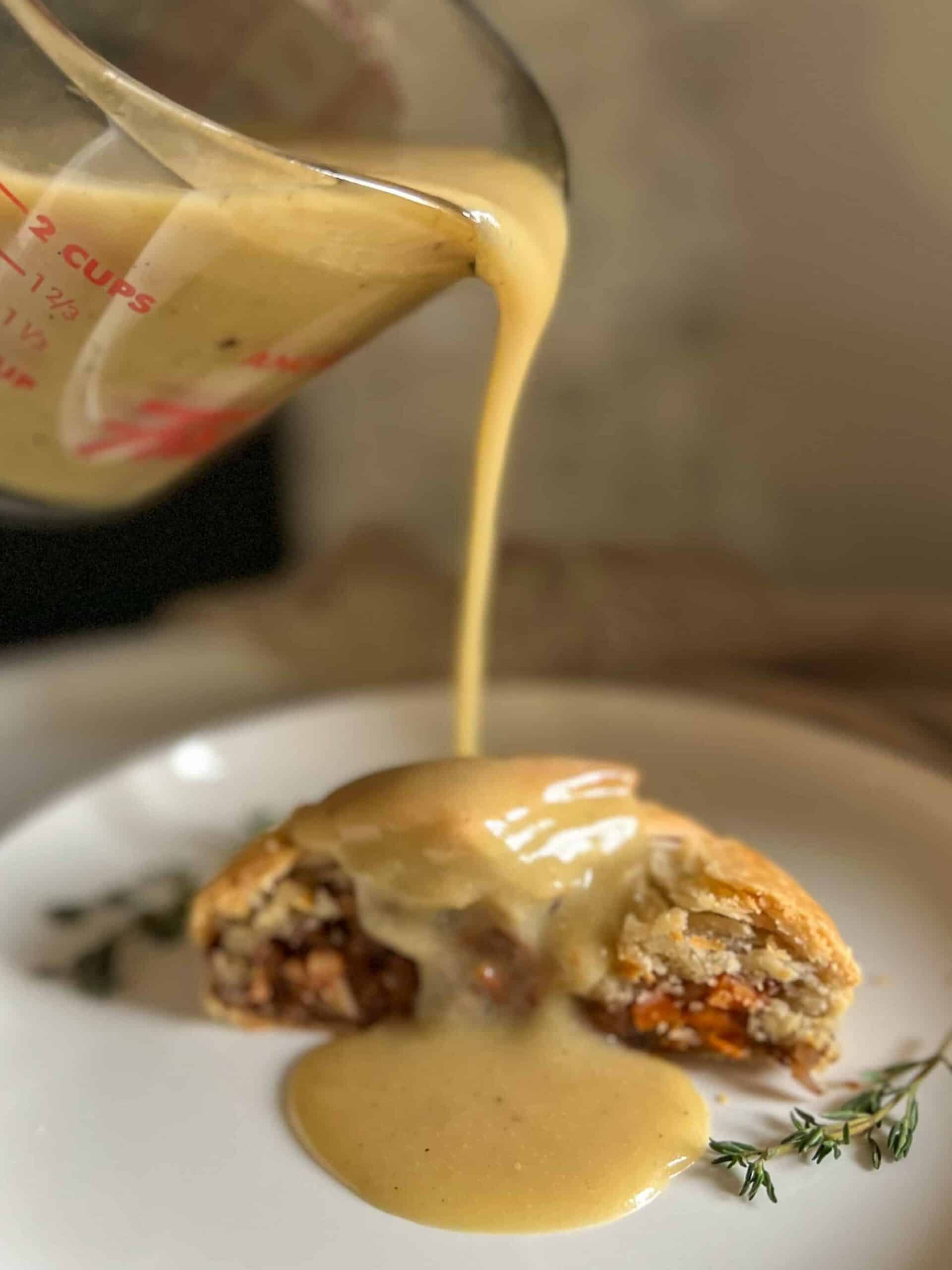 gravy on vegan wellington