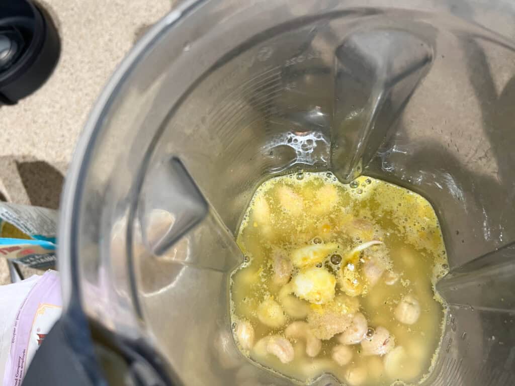 ingredients for dairy free fondue in blender