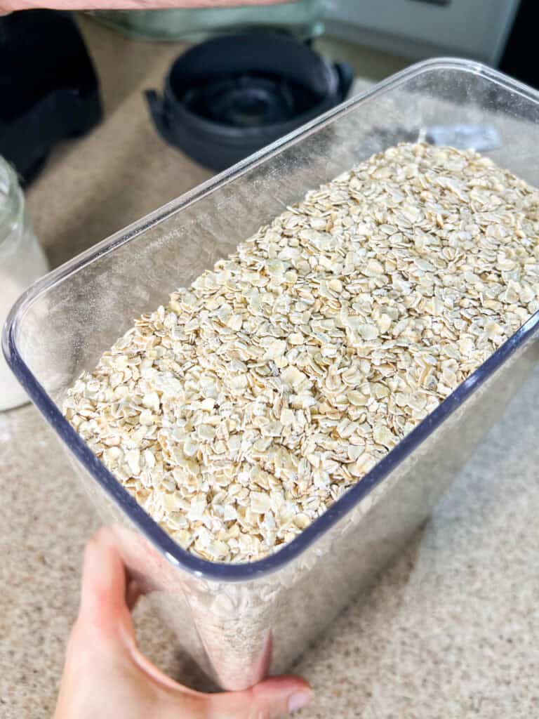 oats in container