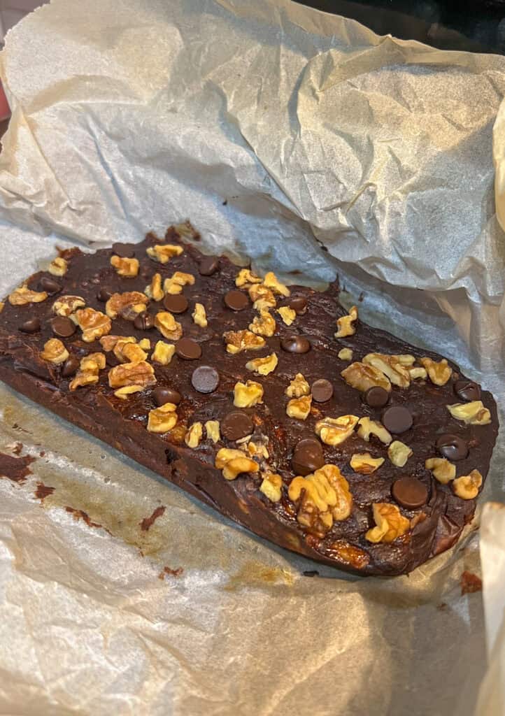 3-Ingredient Healthy Fudge Brownies