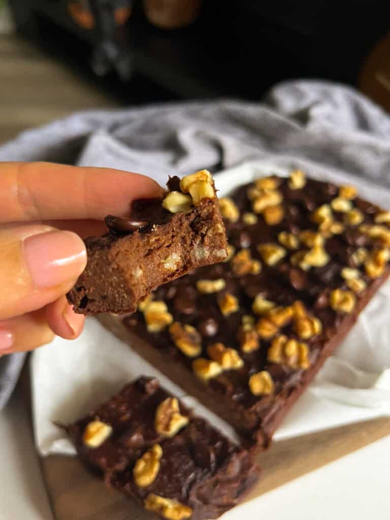 3-Ingredient Healthy Fudge Brownies recipe