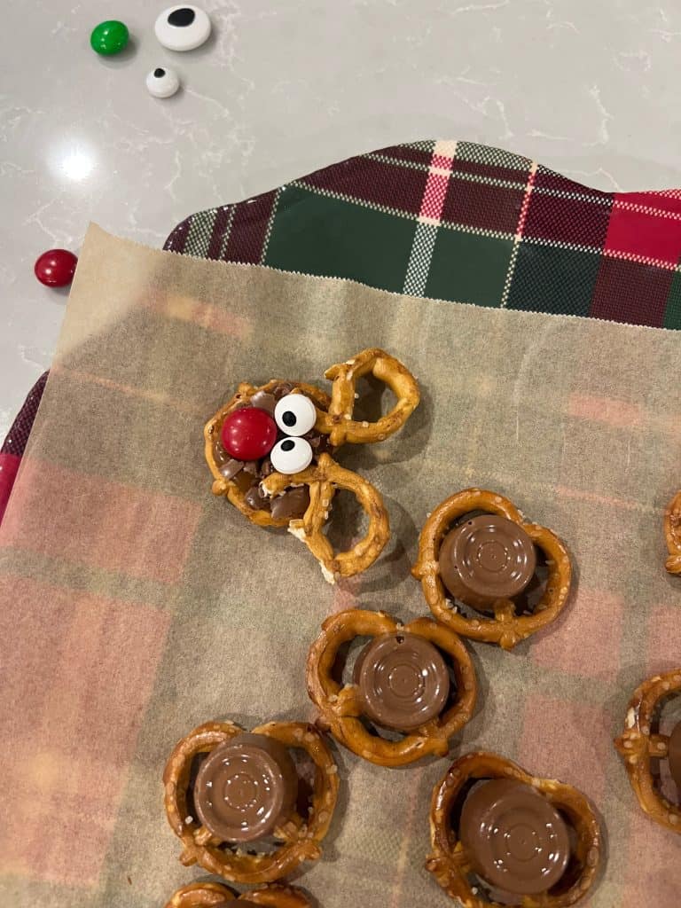rudolph pretzel rolo