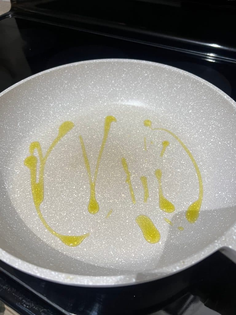 oil in frying pan